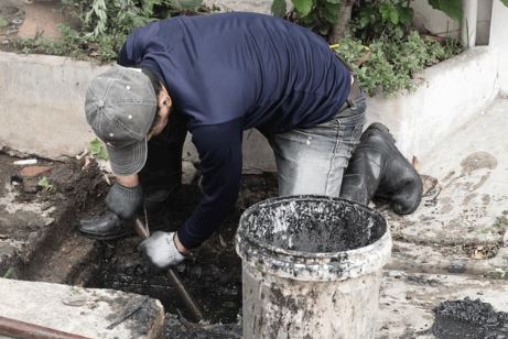 Khi nào nên gọi dịch vụ thông tắc cống chuyên nghiệp